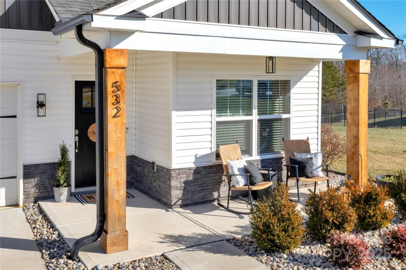 Property image 2 at 532 Amanda Faith Lane, Mount Holly, NC 28120