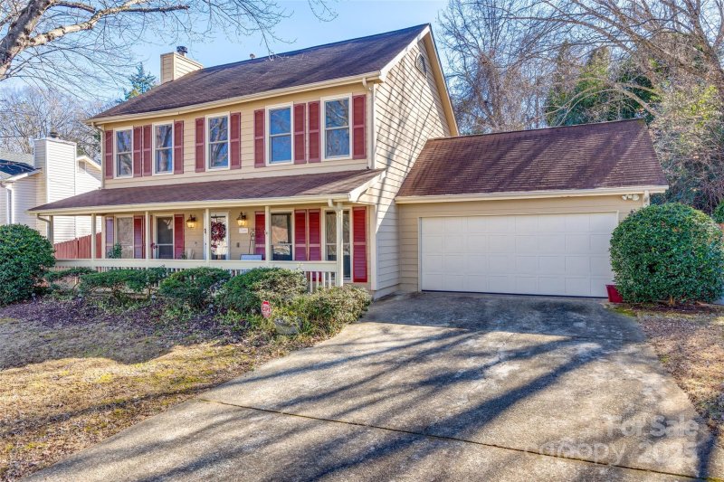 Property image 2 at 8000 Glencannon Drive, Charlotte, NC 28227