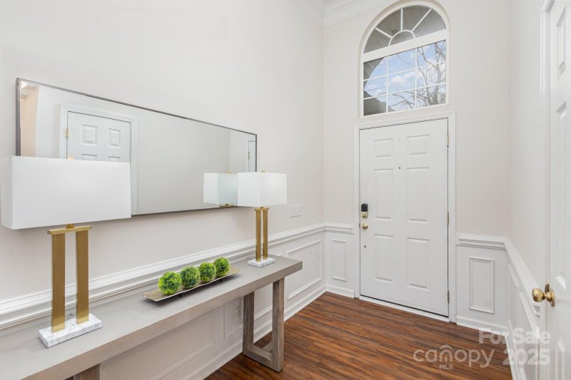 Property image 2 at 9207 Hickory Tree Lane, Charlotte, NC 28277