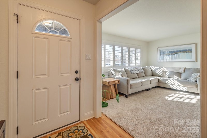 Property image 2 at 12 Ballantree Drive, Asheville, NC 28803