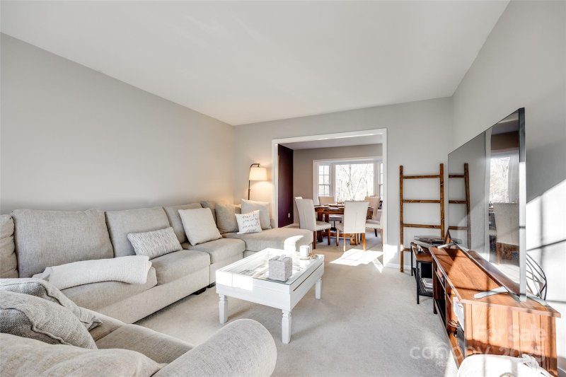 Property image 4 at 8620 Kirchenbaum Drive, Charlotte, NC 28210