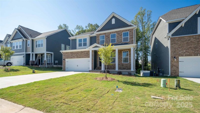 Property image 2 at 592 Fox Cove Road, Hendersonville, NC 28792