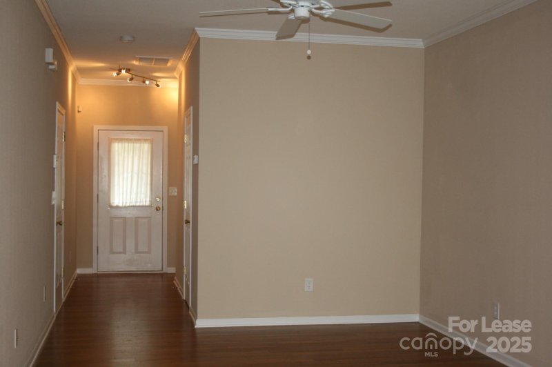 Property image 5 at 5521 Santeelah Court, Charlotte, NC 28217