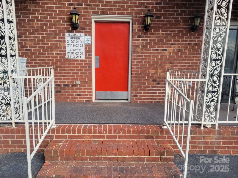 Property image 4 at 2121 Carriage Woods Lane, Kannapolis, NC 28081