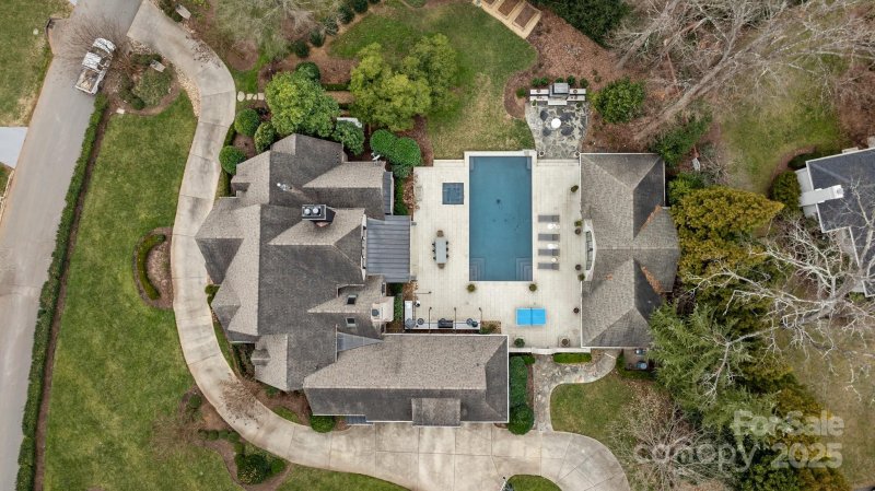 Property image 3 at 2130 Ferncliff Road, Charlotte, NC 28211