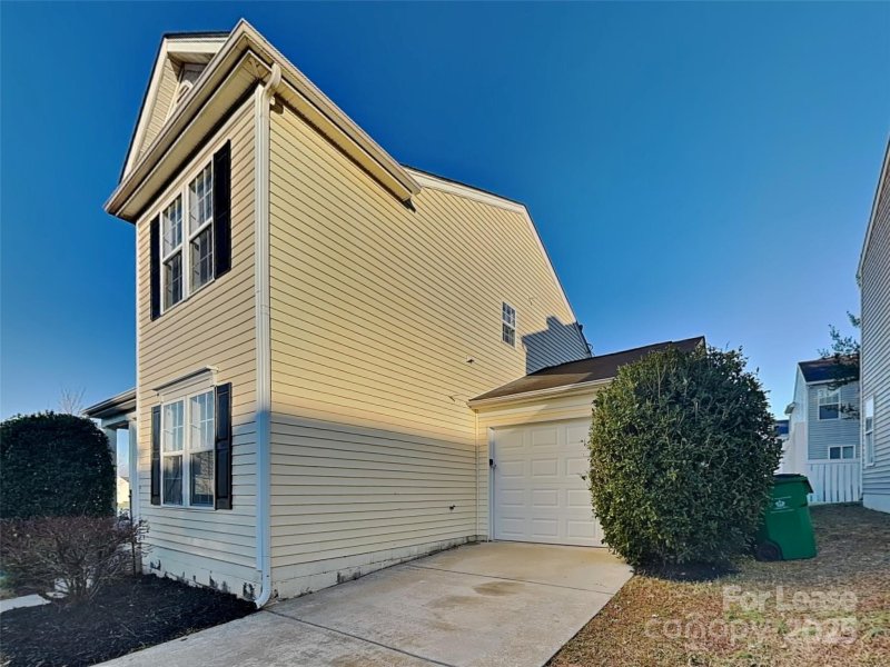 6014 Fiddleleaf Court