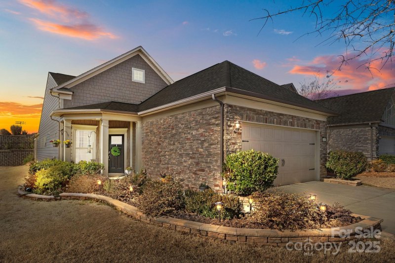 645 Honey Dew Lane