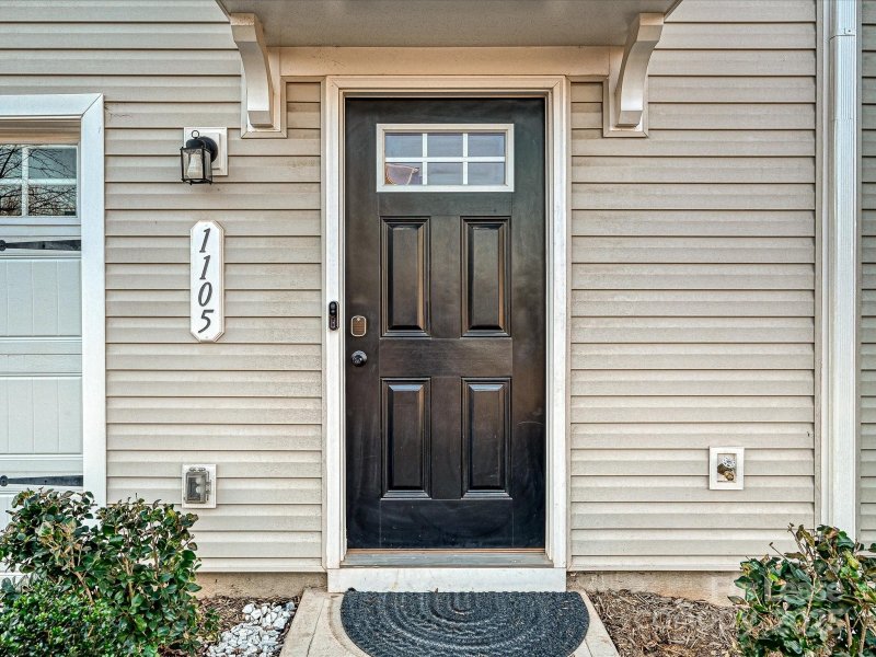 Property image 2 at 1105 Canando Street, Charlotte, NC 28214