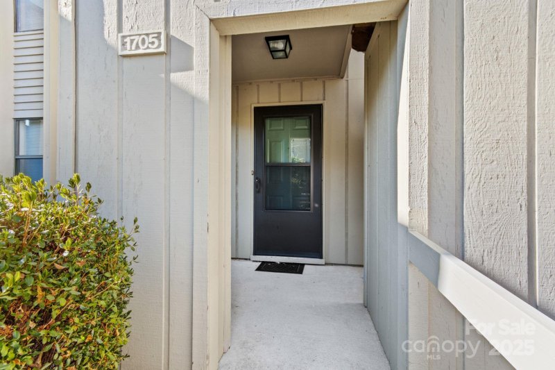 Property image 2 at 1705 Abbey Circle, Asheville, NC 28805