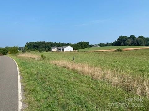 Property image 2 at 731 Kiser Road, Bessemer City, NC 28016