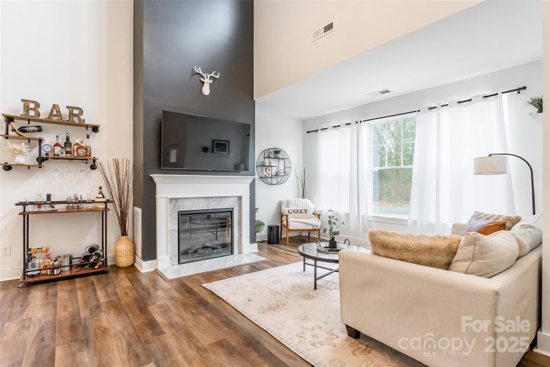 Property image 5 at 2636 Elmin Street, Charlotte, NC 28208