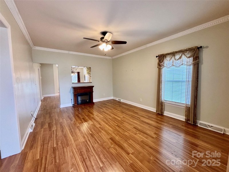 Property image 2 at 81 Beechnut Drive, Hendersonville, NC 28739