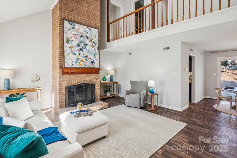 Property image 3 at 1011 Jaywood Lane, Matthews, NC 28105