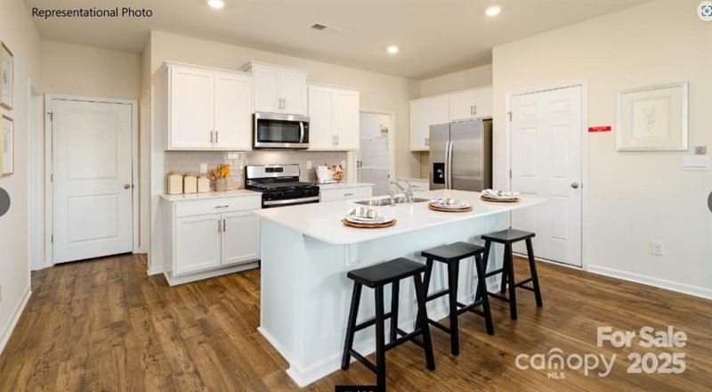 Property image 3 at 301 Brinkley Drive, Kings Mountain, NC 28086