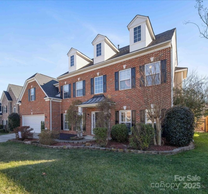 8440 Mossy Cup Trail