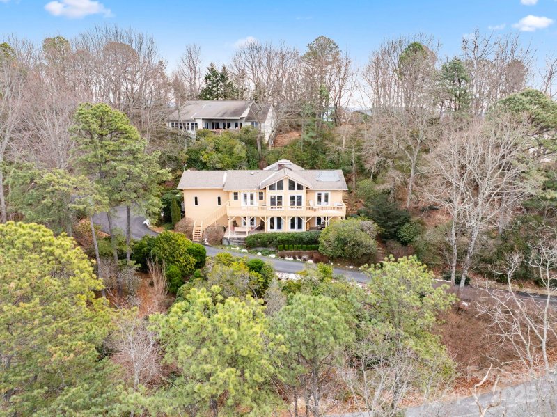 Property image 4 at 14 Wild Cherry Drive, Mills River, NC 28759