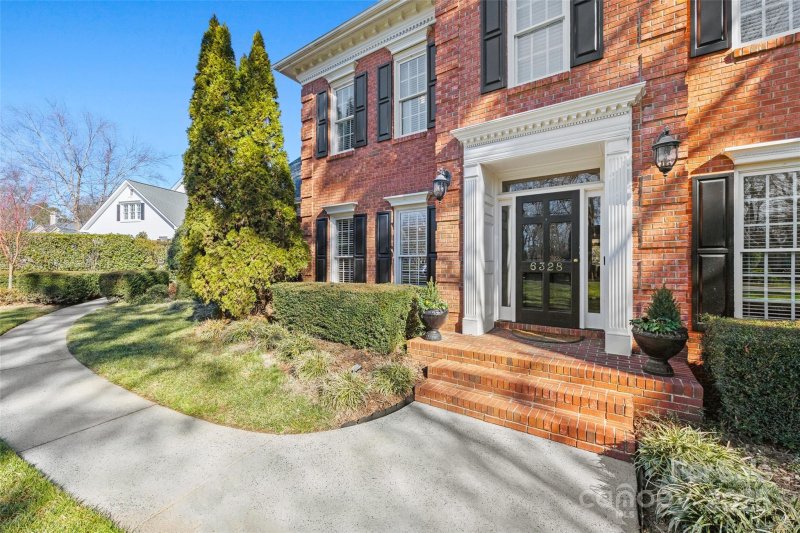 Property image 2 at 6328 County Donegal Court, Charlotte, NC 28277