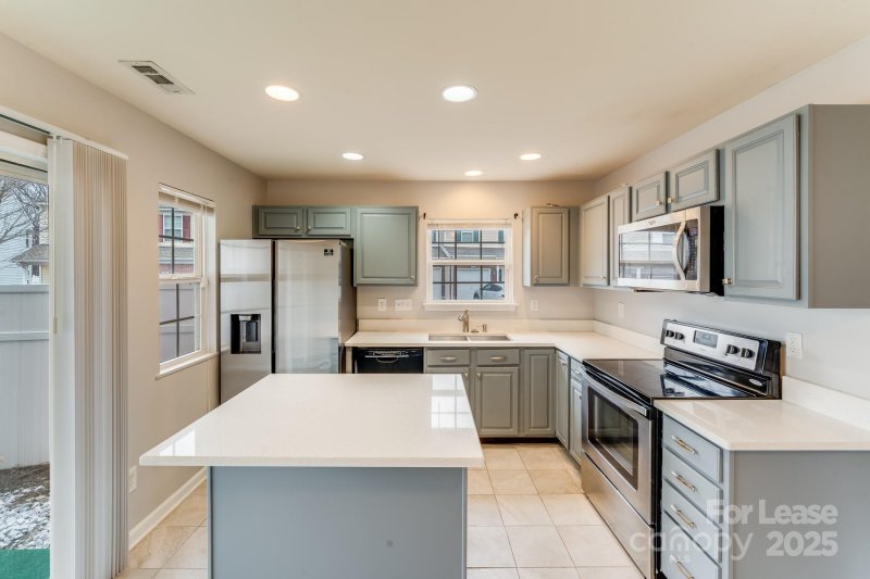 Property image 4 at 3410 Broadwick Street, Charlotte, NC 28213