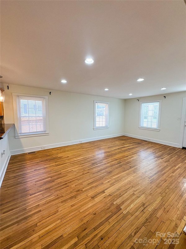 Property image 3 at 238 Coxe Avenue, Charlotte, NC 28208