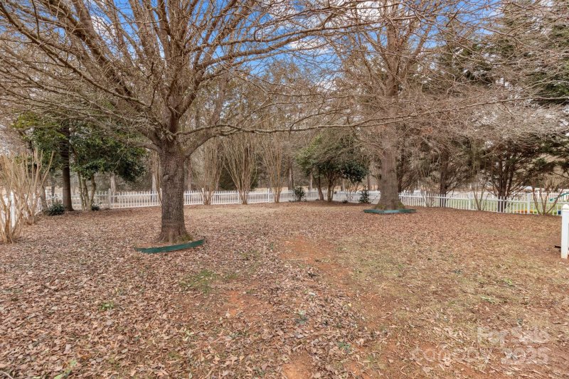 Property image 2 at 7620 Rolling Meadows Lane, Huntersville, NC 28078