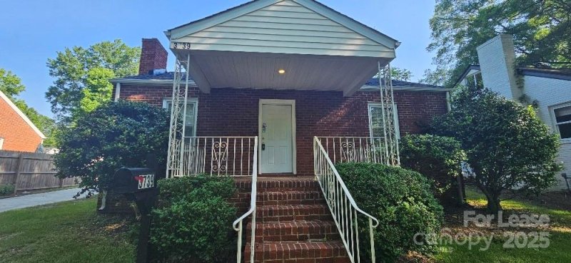 Property image 2 at 3739 Mcmillan Street, Charlotte, NC 28205