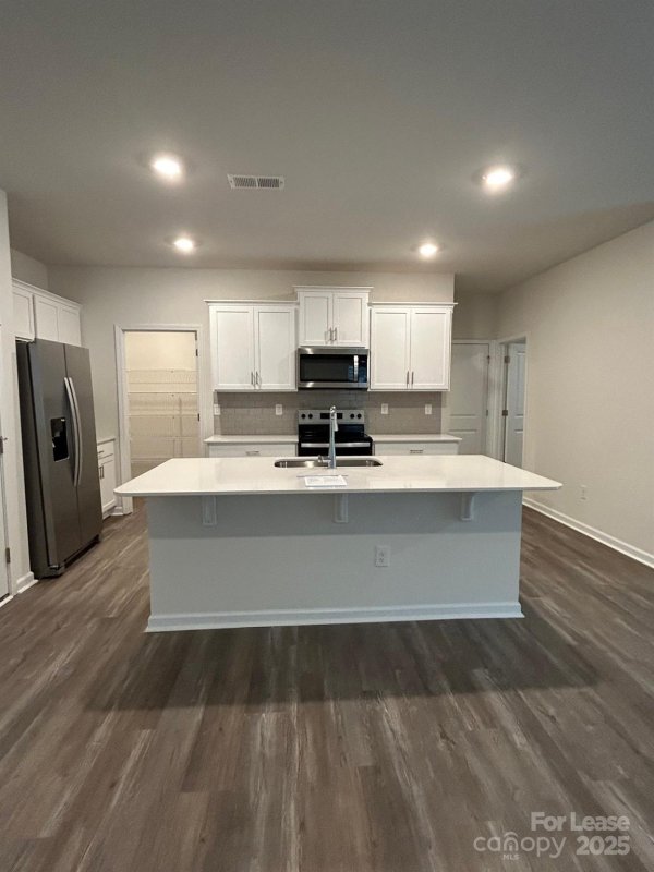 Property image 4 at 3728 13th Street, Hickory, NC 28601