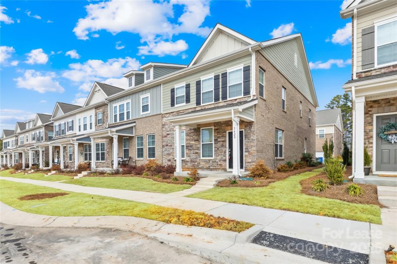 Property image 2 at 5428 Kinsbridge Drive, Mint Hill, NC 28227