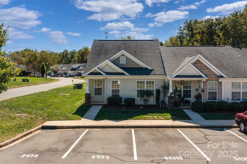 Property image 2 at 101 Bungalow Drive, Rock Hill, SC 29732