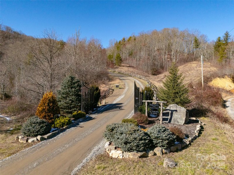 Property image 2 of 00000 Salt Rock Road in Ferguson Mountain, Clyde, NC 28721