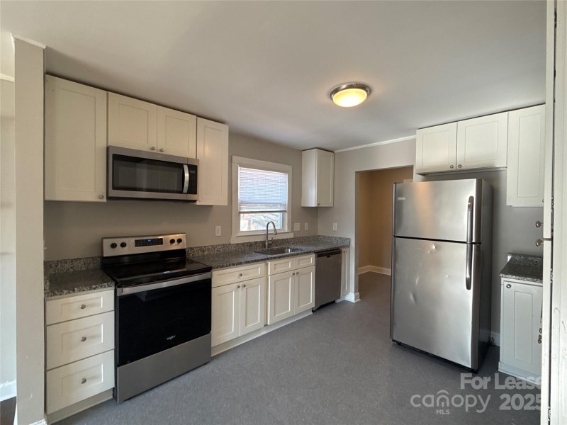 Property image 4 at 4152 Blenhein Road, Charlotte, NC 28208