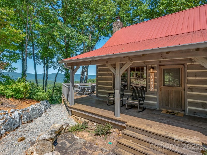 Property image 3 at 1549 Rixhaven Drive, Saluda, NC 28773