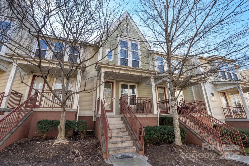 Property image 3 at 1069 Sycamore Green Place, Charlotte, NC 28202