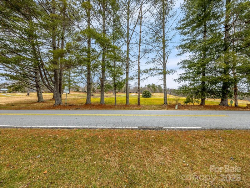 Property image 4 at 5 St Andrews Drive, Etowah, NC 28729