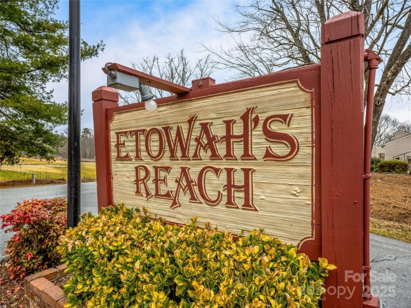 Property image 5 at 5 St Andrews Drive, Etowah, NC 28729