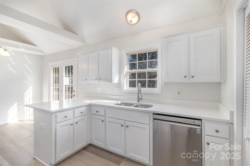 Property image 3 at 550 Strathclyde Way, Rock Hill, SC 29730