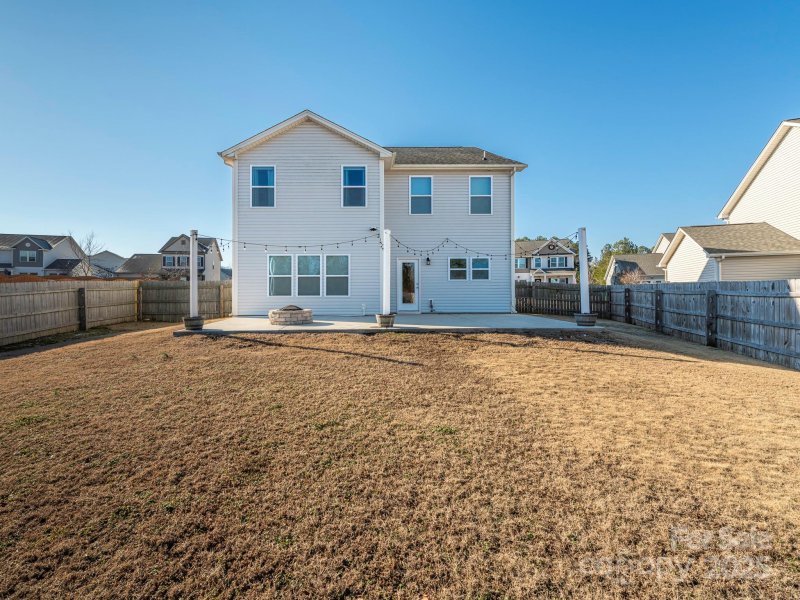 Property image 3 at 112 Meadowcreek Village Drive, Locust, NC 28097