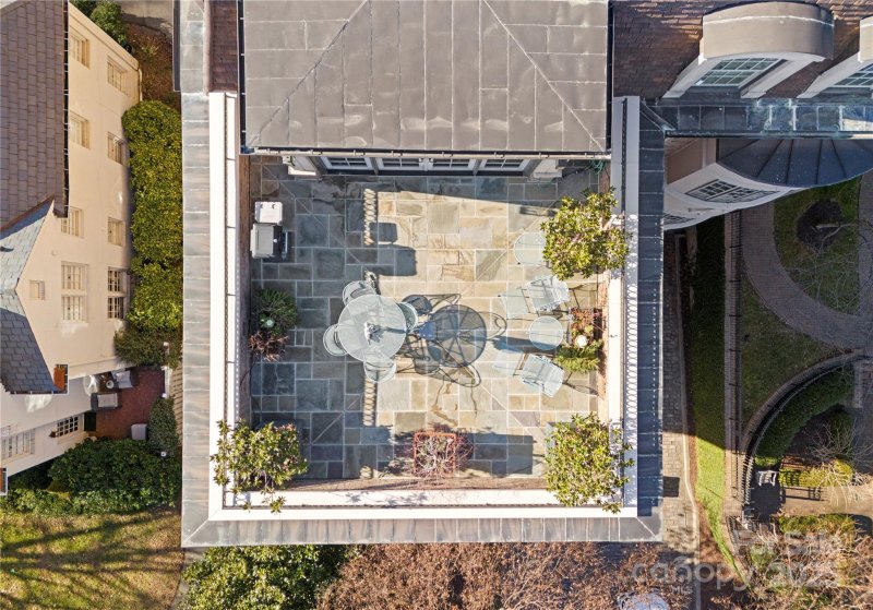 Property image 4 at 186 Cherokee Road, Charlotte, NC 28207