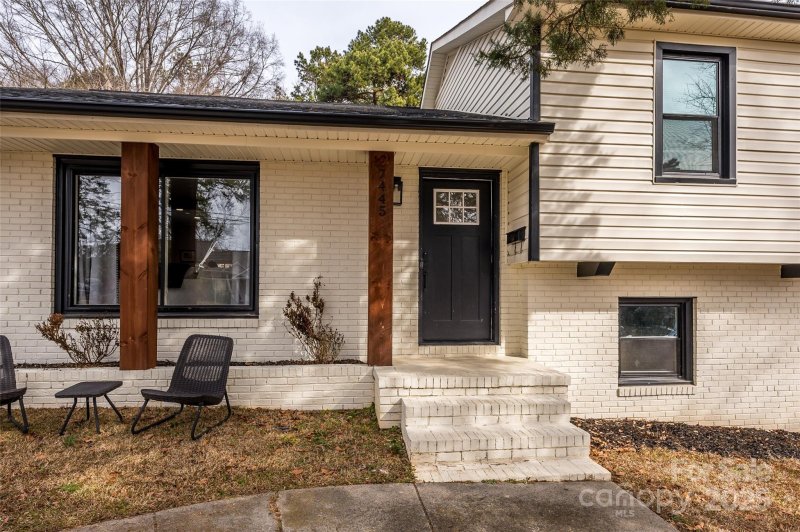 Property image 2 at 7445 Briardale Drive, Charlotte, NC 28212