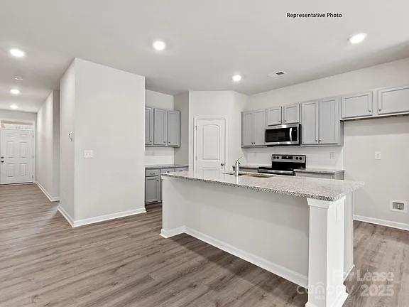 Property image 4 at 3449 Bluff Hill Lane, Charlotte, NC 28215