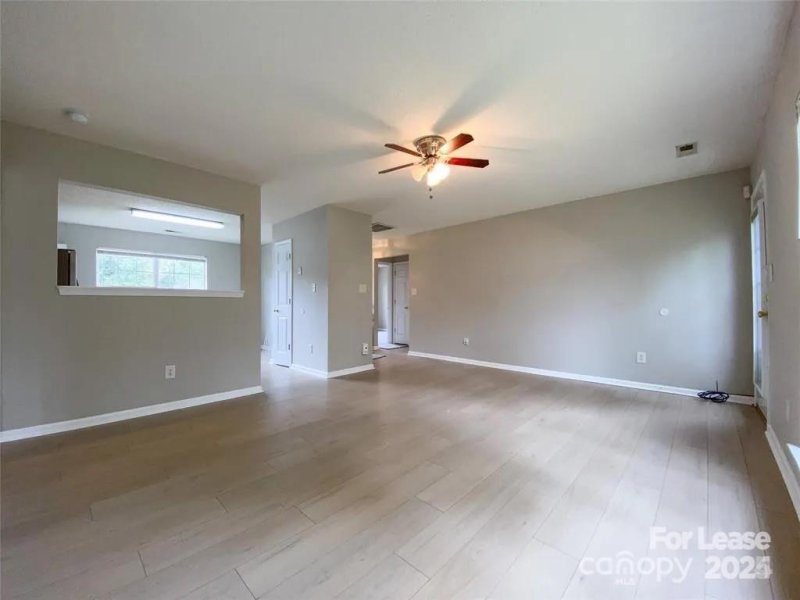 Property image 2 at 8219 Fox Swamp Road, Charlotte, NC 28215