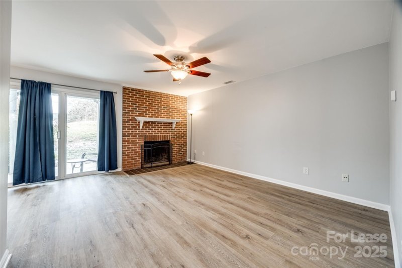 Property image 5 at 9219 Kings Canyon Drive, Charlotte, NC 28210