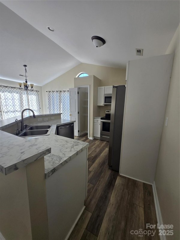 Property image 4 at 7907 Bella Vista Court, Charlotte, NC 28216