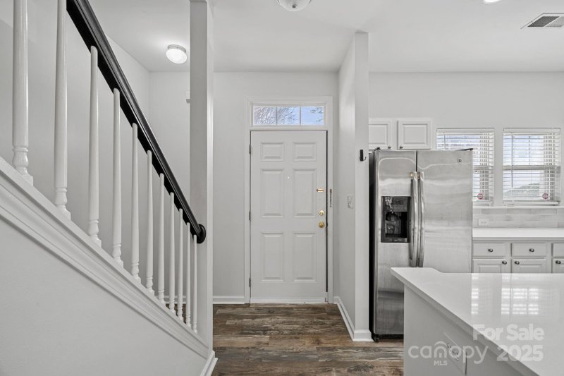 Property image 3 at 3026 Uxbridge Woods Court, Charlotte, NC 28205