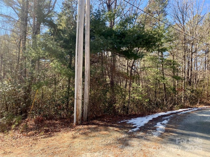 Property image 2 of Lot 18 Oak Ridge Drive in Oak Laurel, Brevard, NC 28712