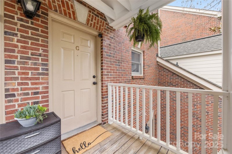 Property image 4 at 225 S Chase Street, Charlotte, NC 28207