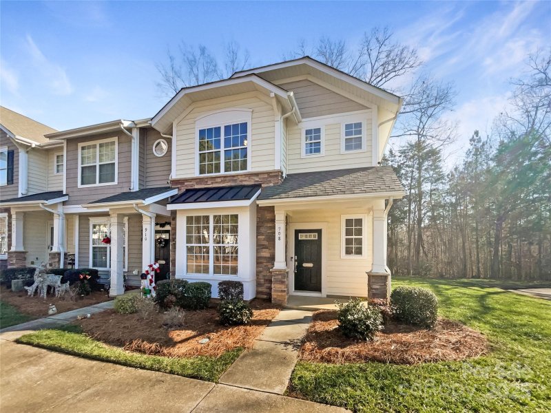 908 Coffee Tree Lane