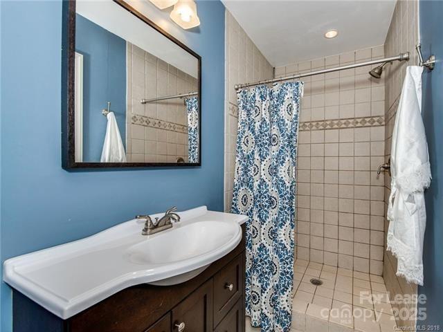 Property image 3 at 1601 Anderson Street, Charlotte, NC 28205