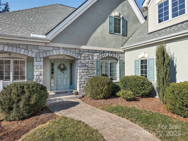 Property image 2 at 27 Bideford Row, Asheville, NC 28803