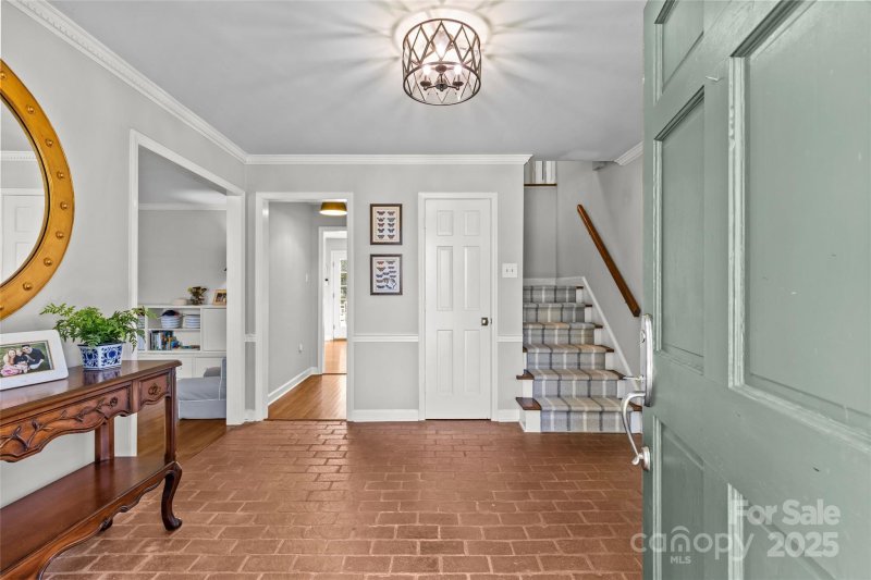 Property image 3 at 2228 Valencia Terrace, Charlotte, NC 28226