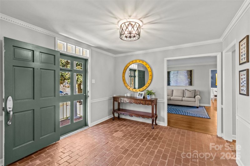 Property image 4 at 2228 Valencia Terrace, Charlotte, NC 28226